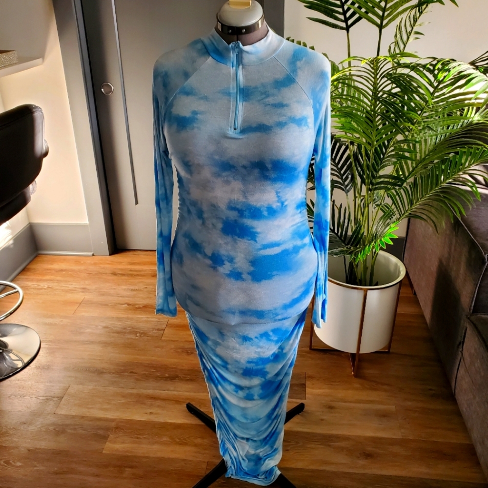 Fashion Nova Want To Be Me Tie Dye Maxi Dress Size XL Blue